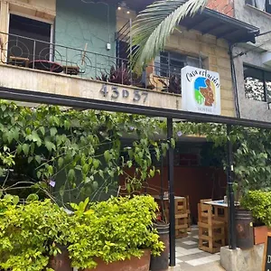 Albergue Casa Estación, Medellín