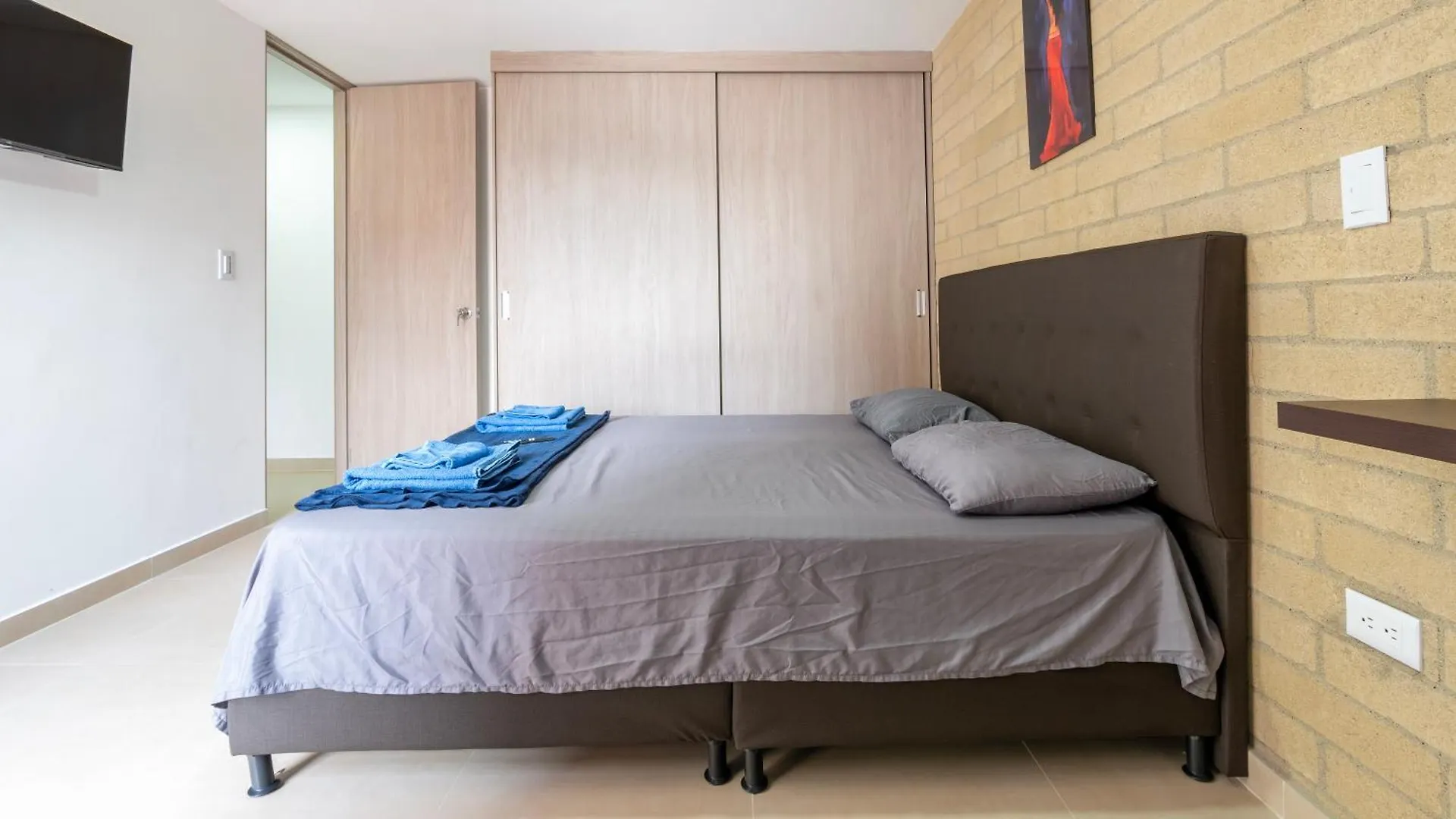 Apartamento 2Br Parqueadero Y Piscina 202 Medellín Appartement