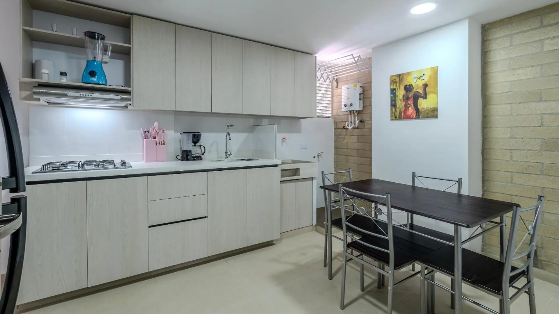 Apartamento 2Br Parqueadero Y Piscina 202 Medellín Colombie