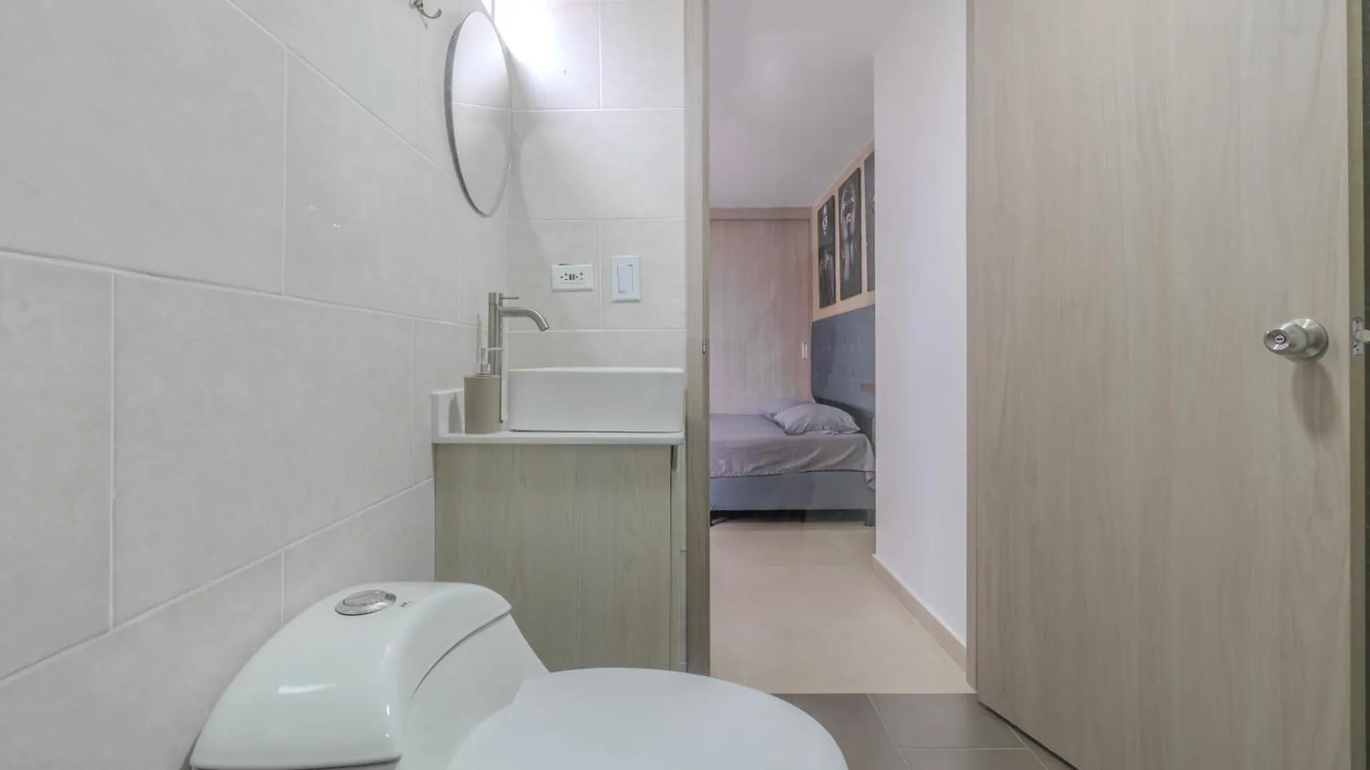 Apartamento 2Br Parqueadero Y Piscina 202 Medellín